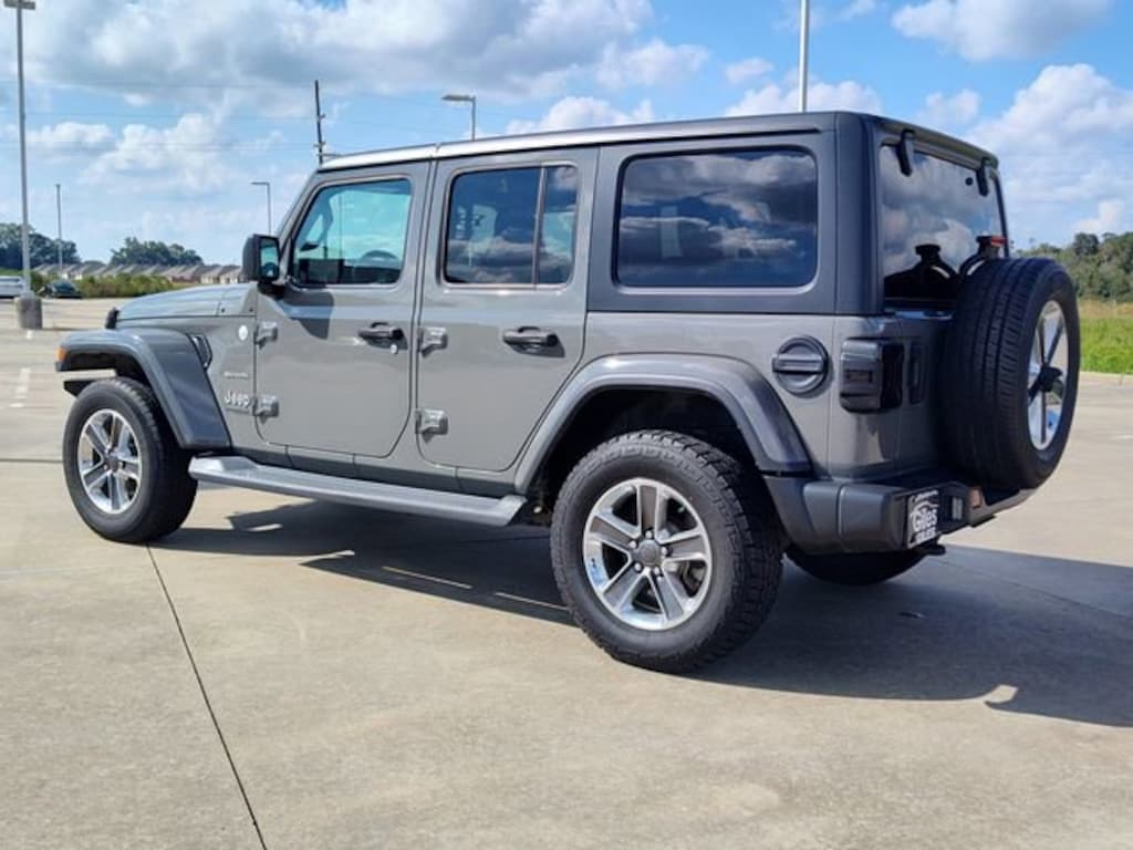 Used 2021 Jeep Wrangler Unlimited Sahara SUV