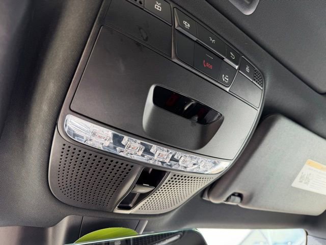 2022 Mercedes-Benz E-Class E350 - Photo 23