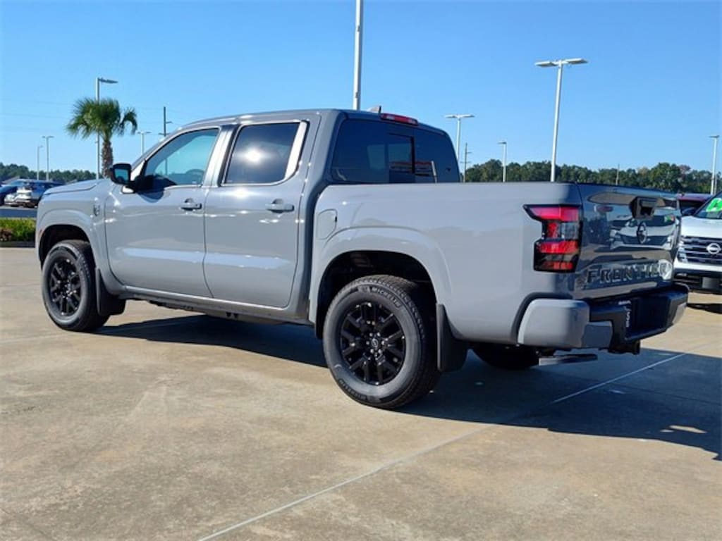 New 2026 Nissan Frontier SV Truck Crew Cab