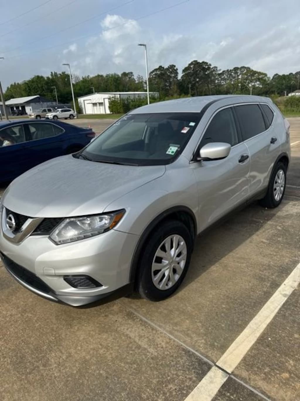 Used 2016 Nissan Rogue S SUV