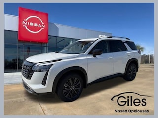 2026 Nissan Pathfinder SL SUV