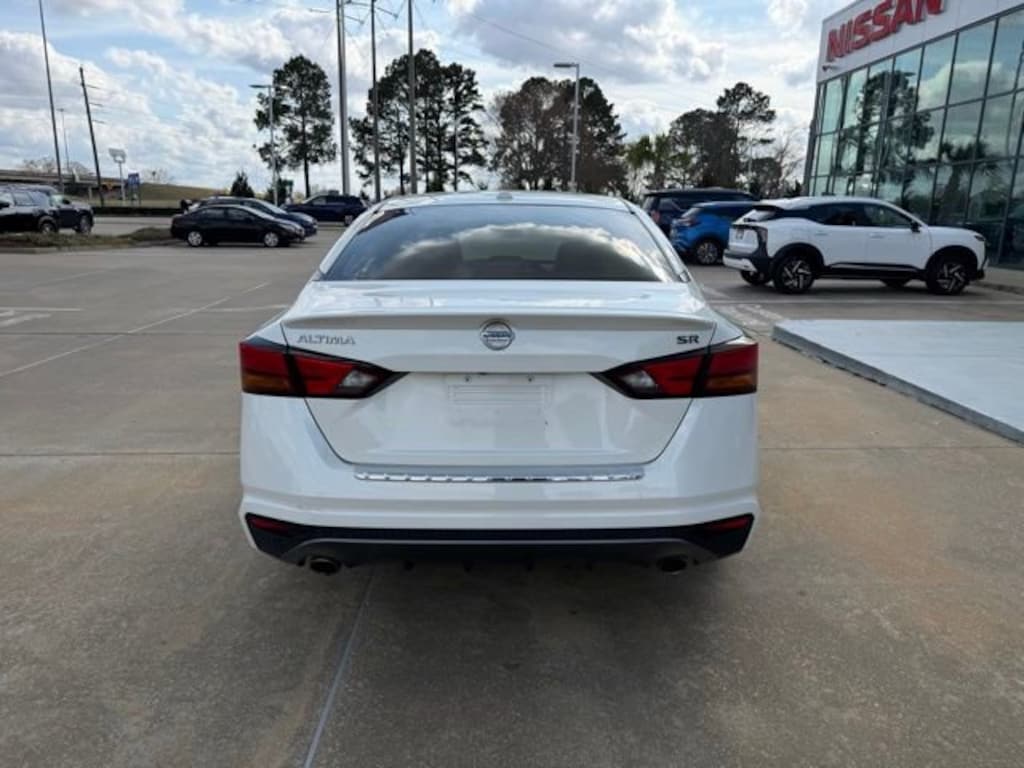 Used 2019 Nissan Altima 2.5 SR Sedan