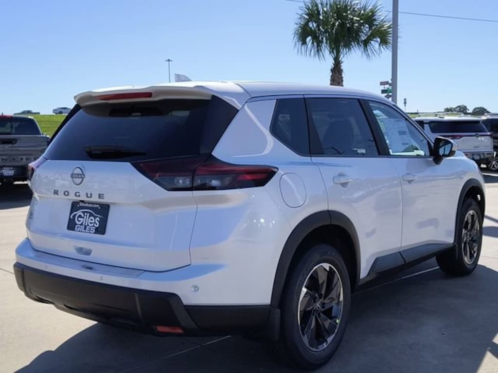 New 2026 Nissan Rogue SV SUV