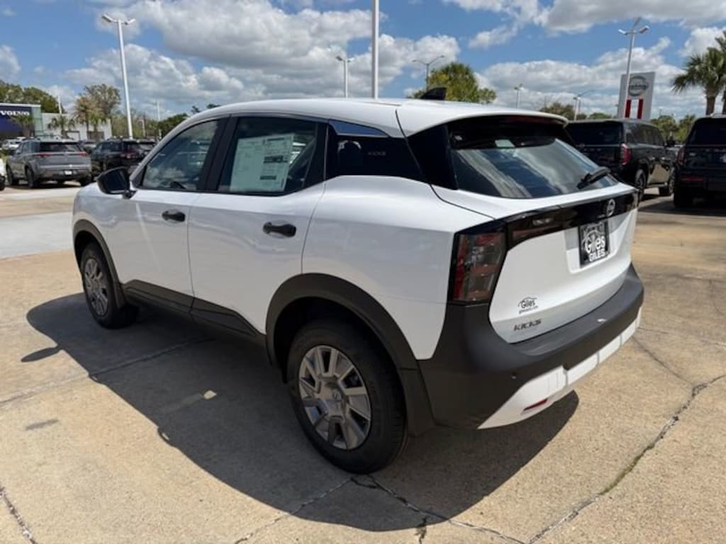 New 2026 Nissan Kicks S SUV