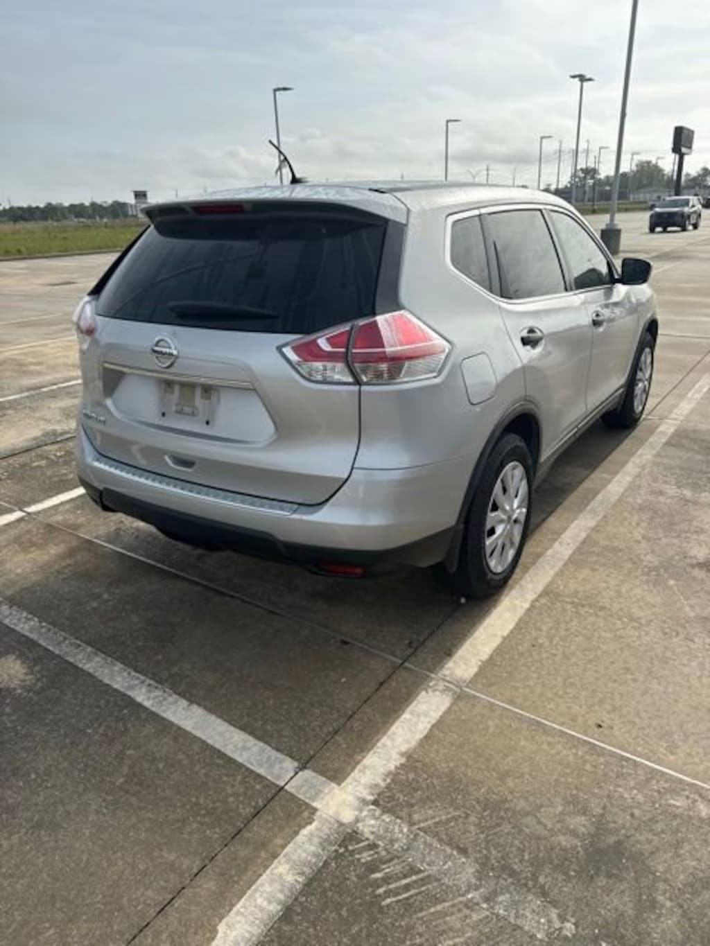 Used 2016 Nissan Rogue S SUV