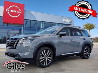 2025 Nissan Pathfinder Platinum SUV