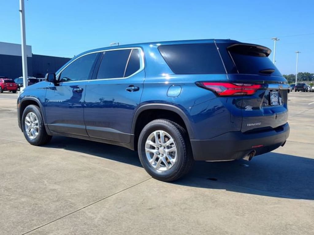 Used 2023 Chevrolet Traverse LS w/1LS SUV