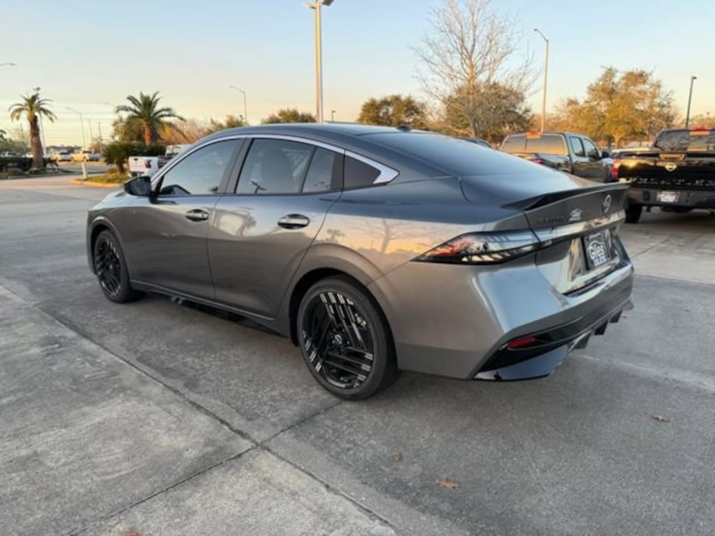 New 2026 Nissan Sentra SR Sedan