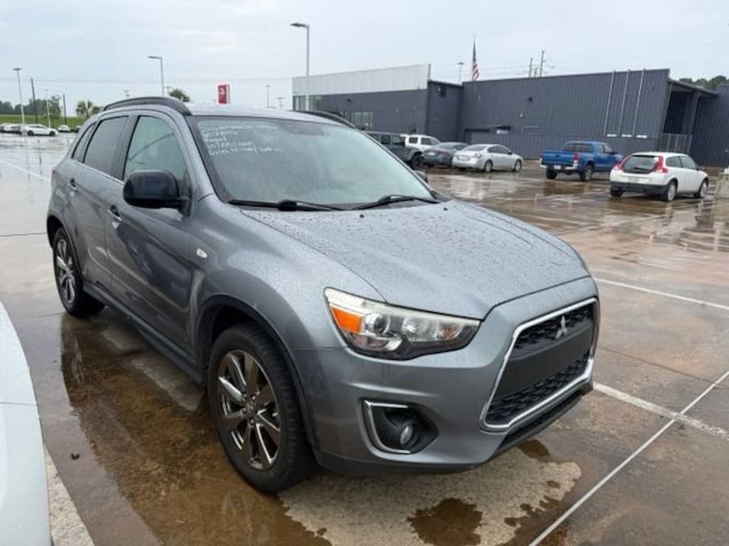 Used 2013 Mitsubishi Outlander Sport LE SUV