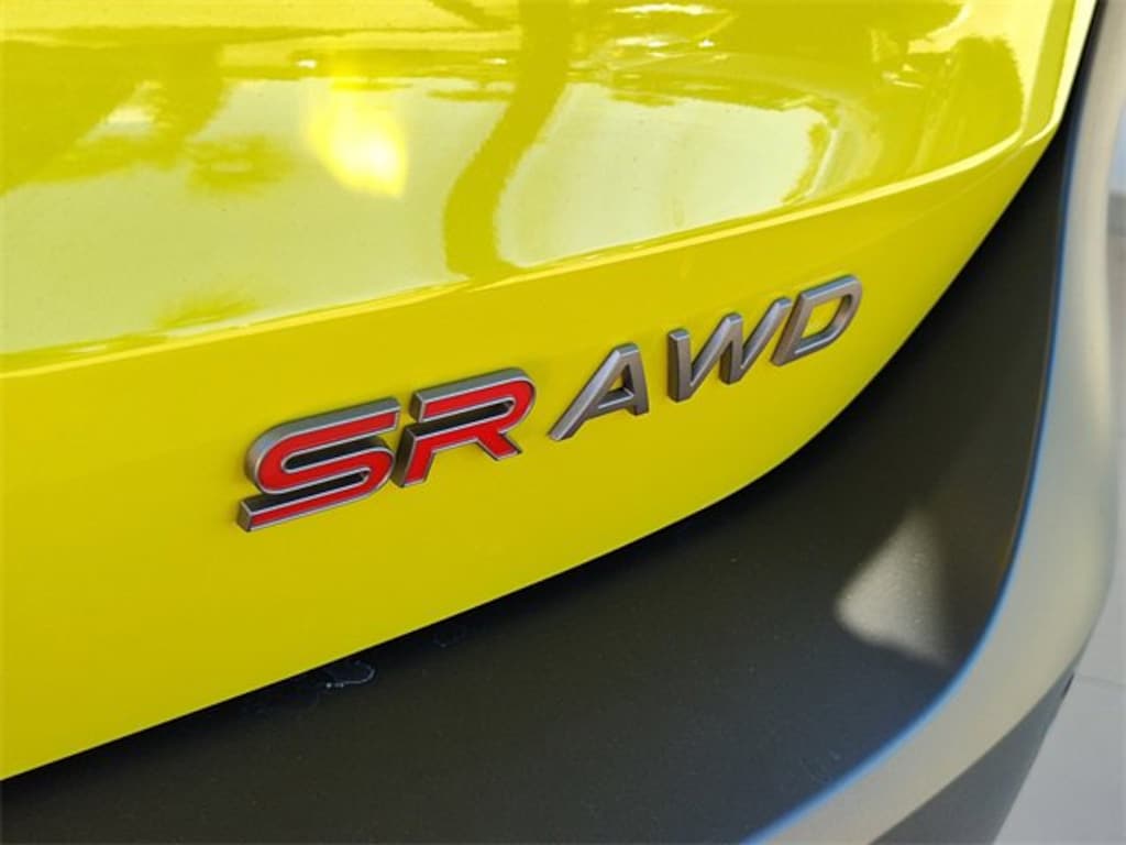 New 2026 Nissan Kicks SR SUV