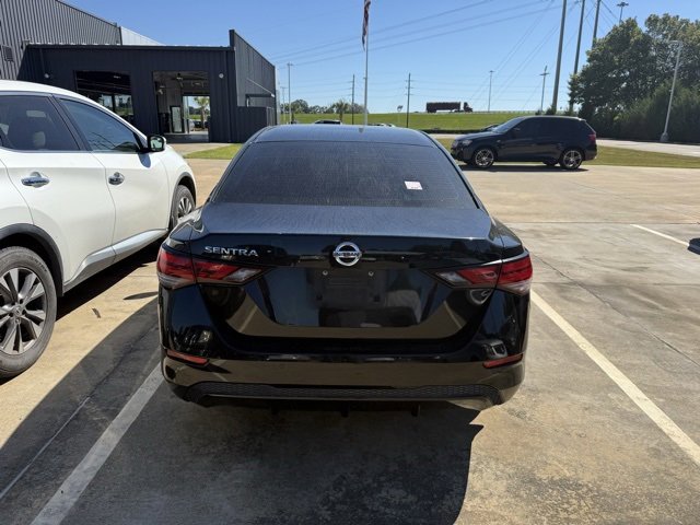 2021 Nissan Sentra S photo 3