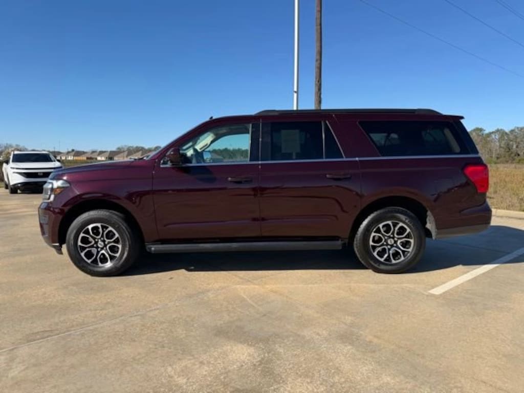 Used 2024 Ford Expedition Max XLT SUV