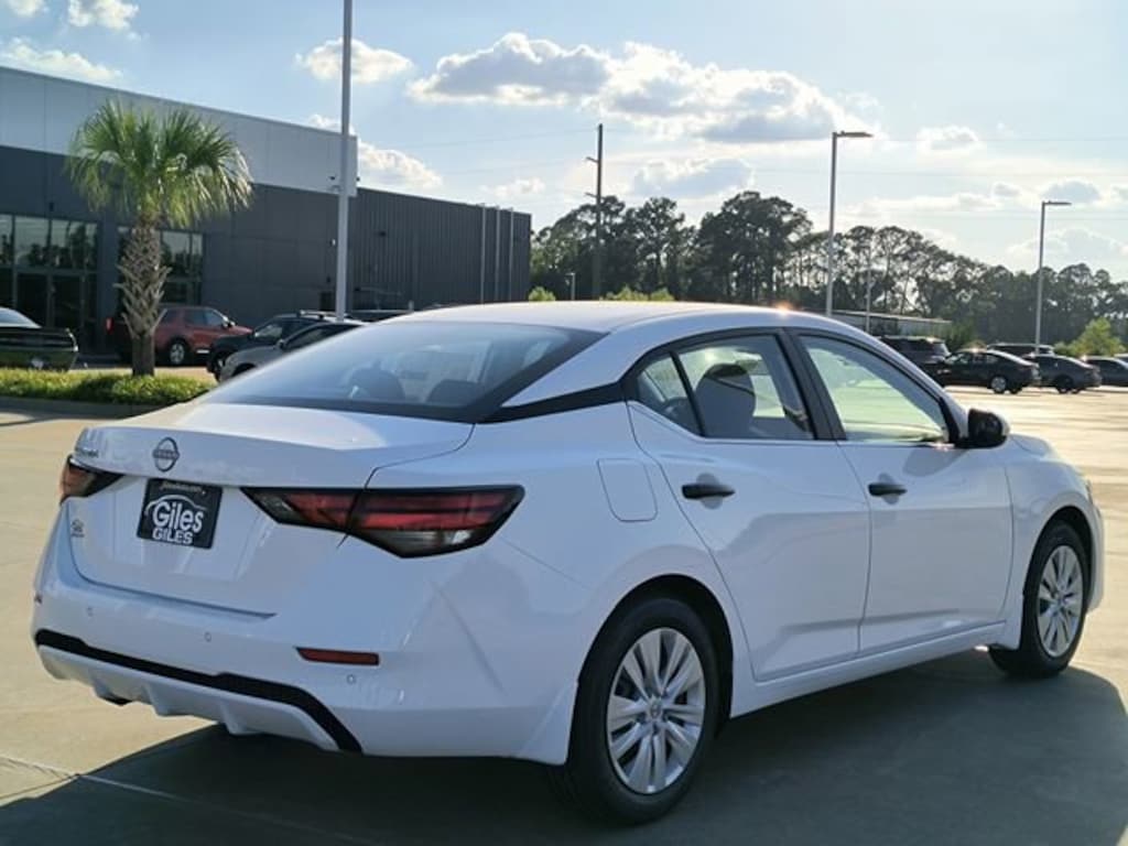 New 2025 Nissan Sentra S Sedan