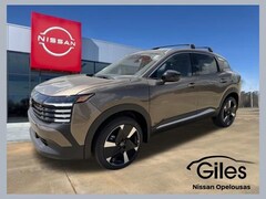 2026 Nissan Kicks SR SUV