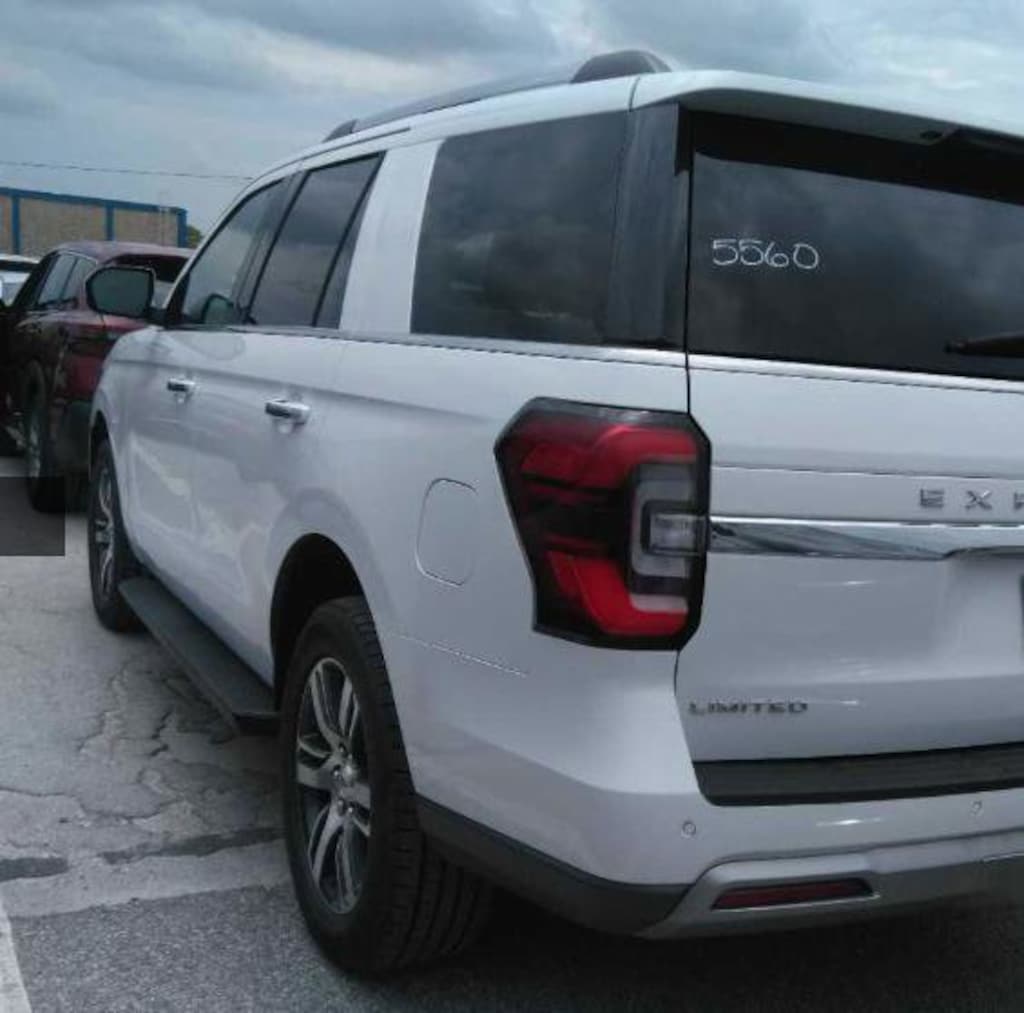 Used 2024 Ford Expedition Limited SUV