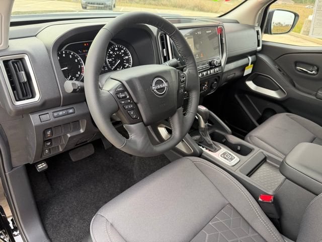 2026 Nissan Frontier SV - Photo 12