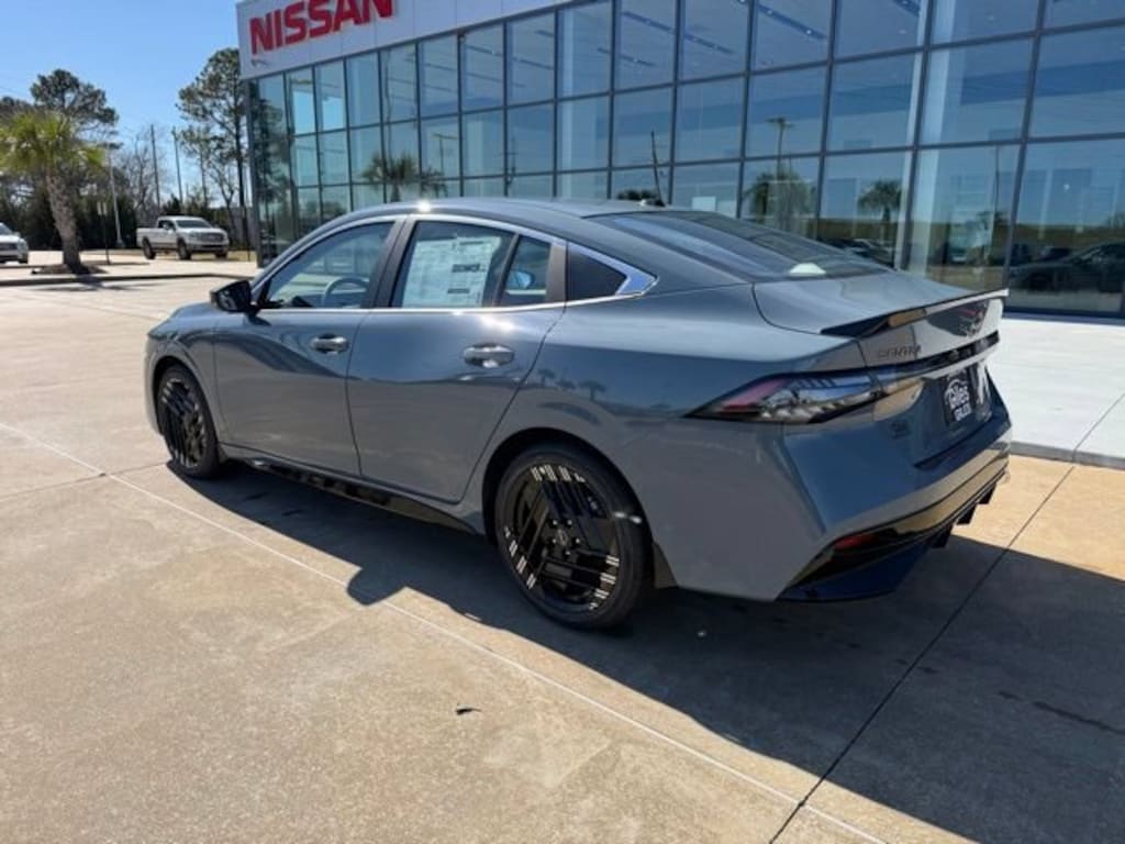 New 2026 Nissan Sentra SR Sedan