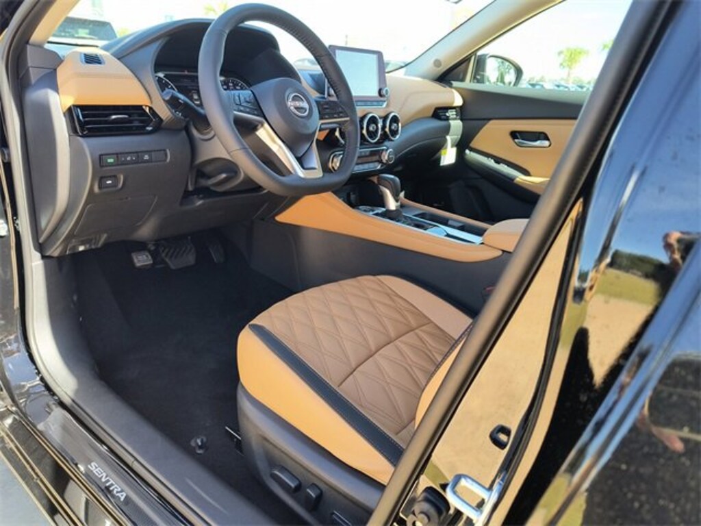 New 2025 Nissan Sentra SV Sedan