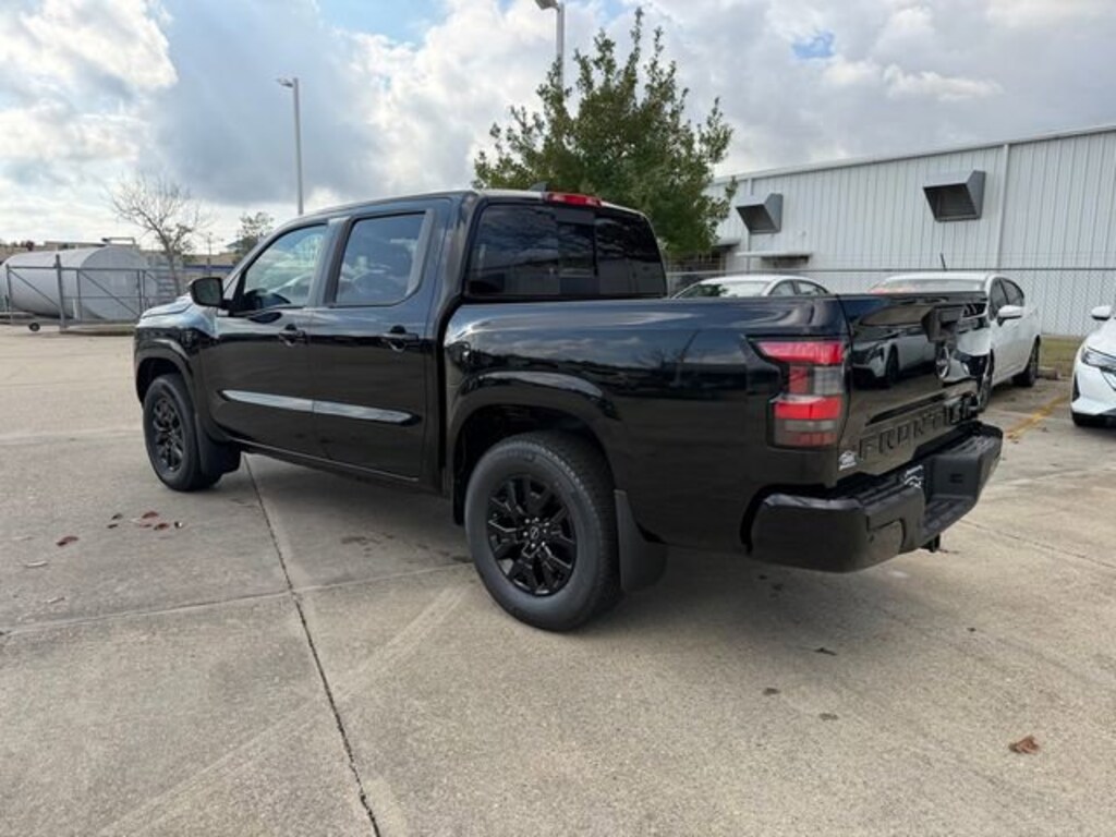 New 2026 Nissan Frontier SV Truck Crew Cab