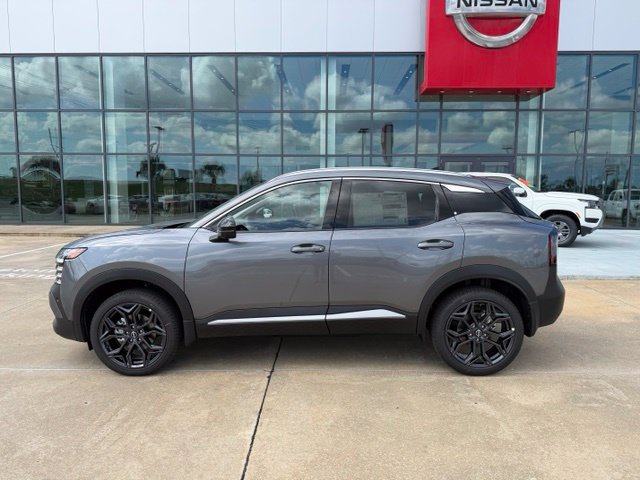 New 2027 Nissan Kicks SR SUV