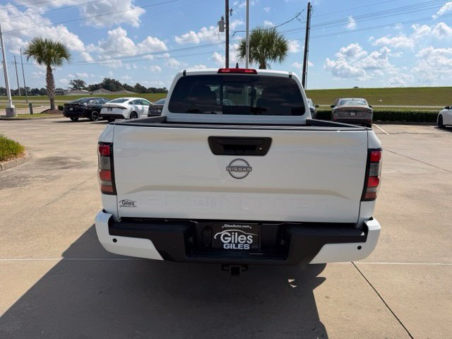 New 2027 Nissan Frontier SV Truck Crew Cab