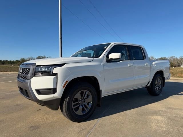 2026 Nissan Frontier SV's photo