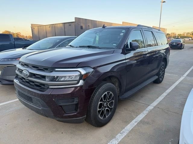 2024 Ford Expedition XLT's photo