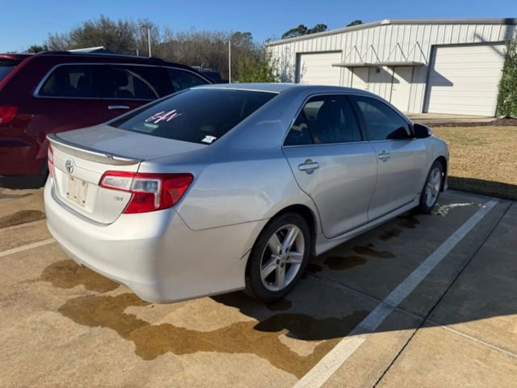 Used 2012 Toyota Camry Sedan