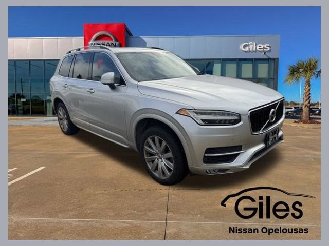 2017 Volvo XC90 Momentum's photo