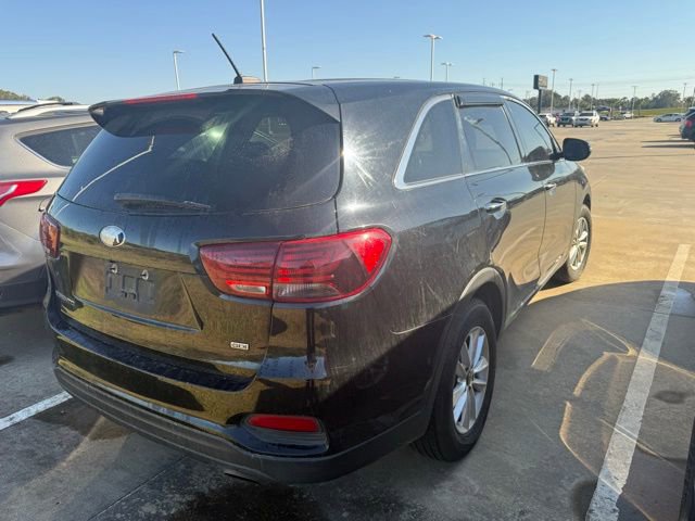 2019 Kia Sorento L photo 2