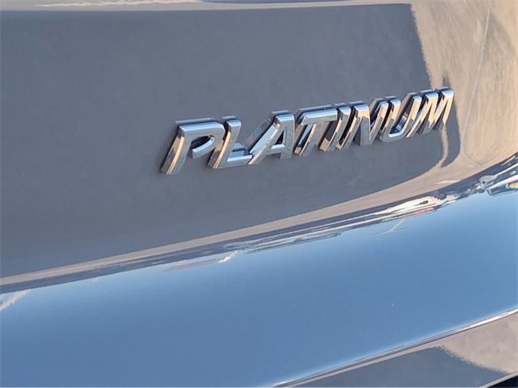 New 2025 Nissan Pathfinder Platinum SUV