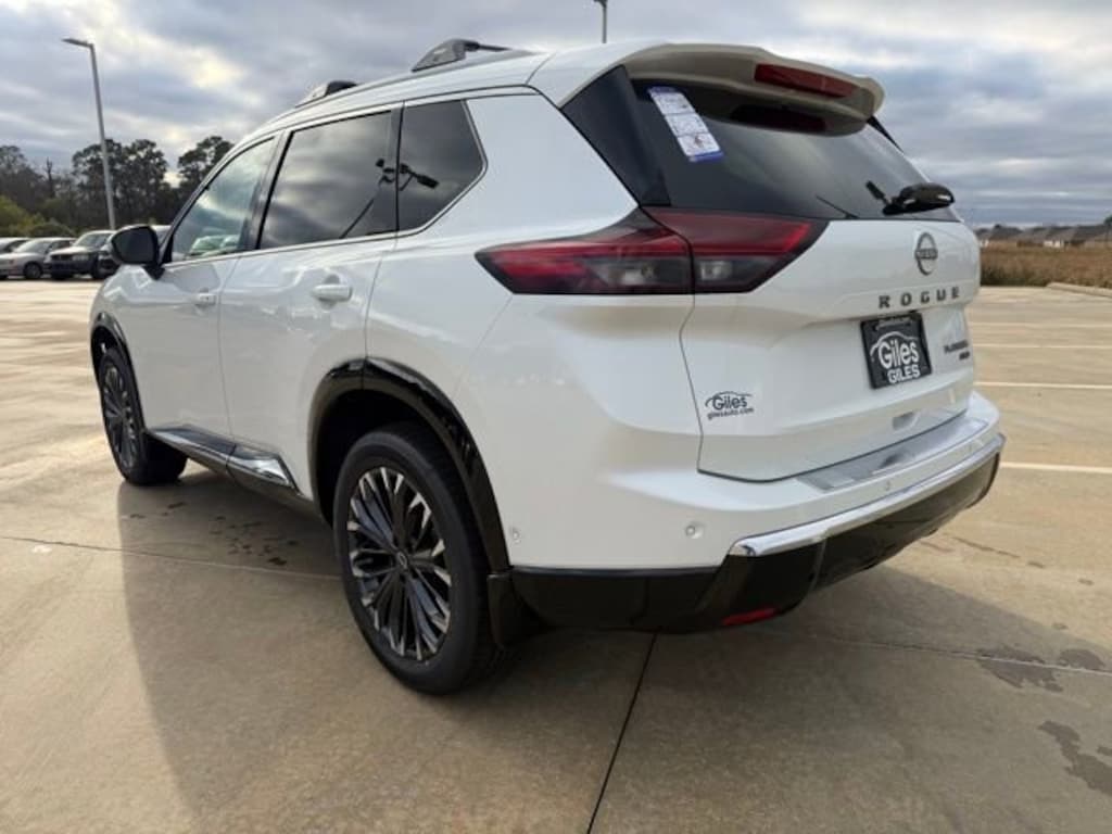 New 2026 Nissan Rogue Platinum SUV