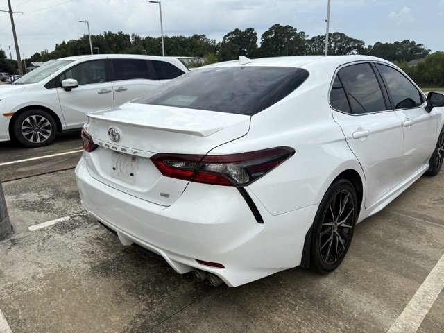2023 Toyota Camry SE photo 2