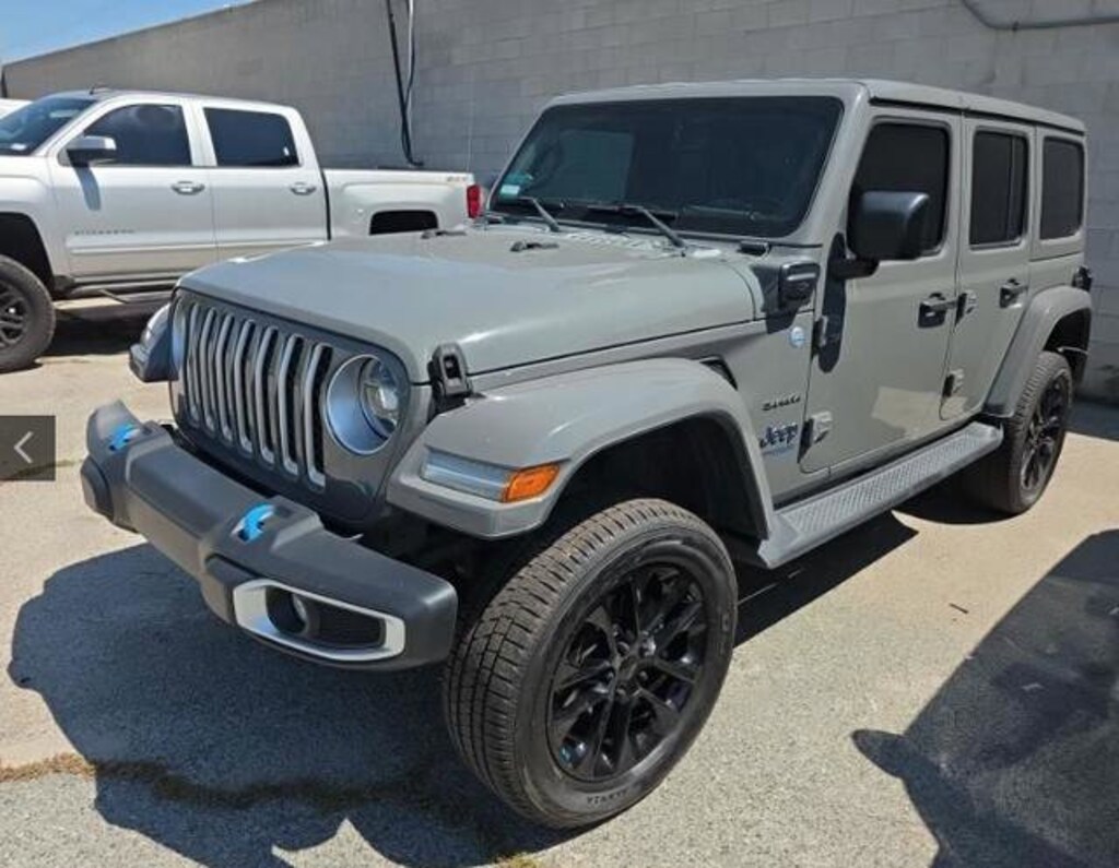 Used 2022 Jeep Wrangler Unlimited 4xe Sahara SUV