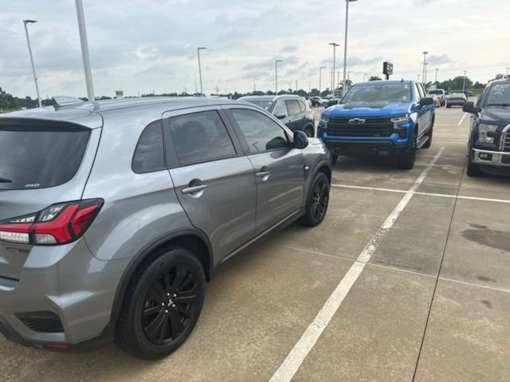 Used 2026 Mitsubishi Outlander Sport 2.0 LE SUV