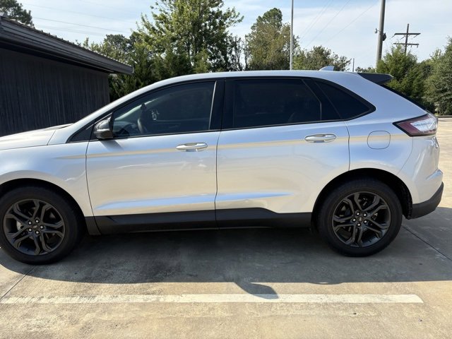 2018 Ford Edge SEL photo 3