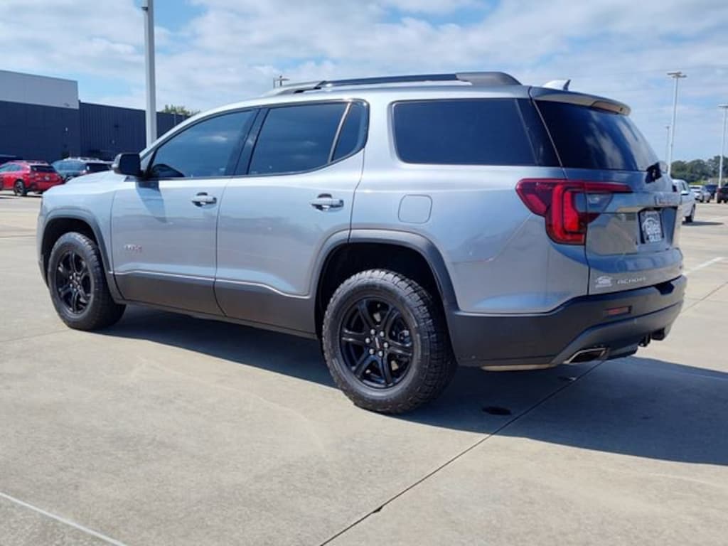 Used 2022 GMC Acadia AT4 SUV