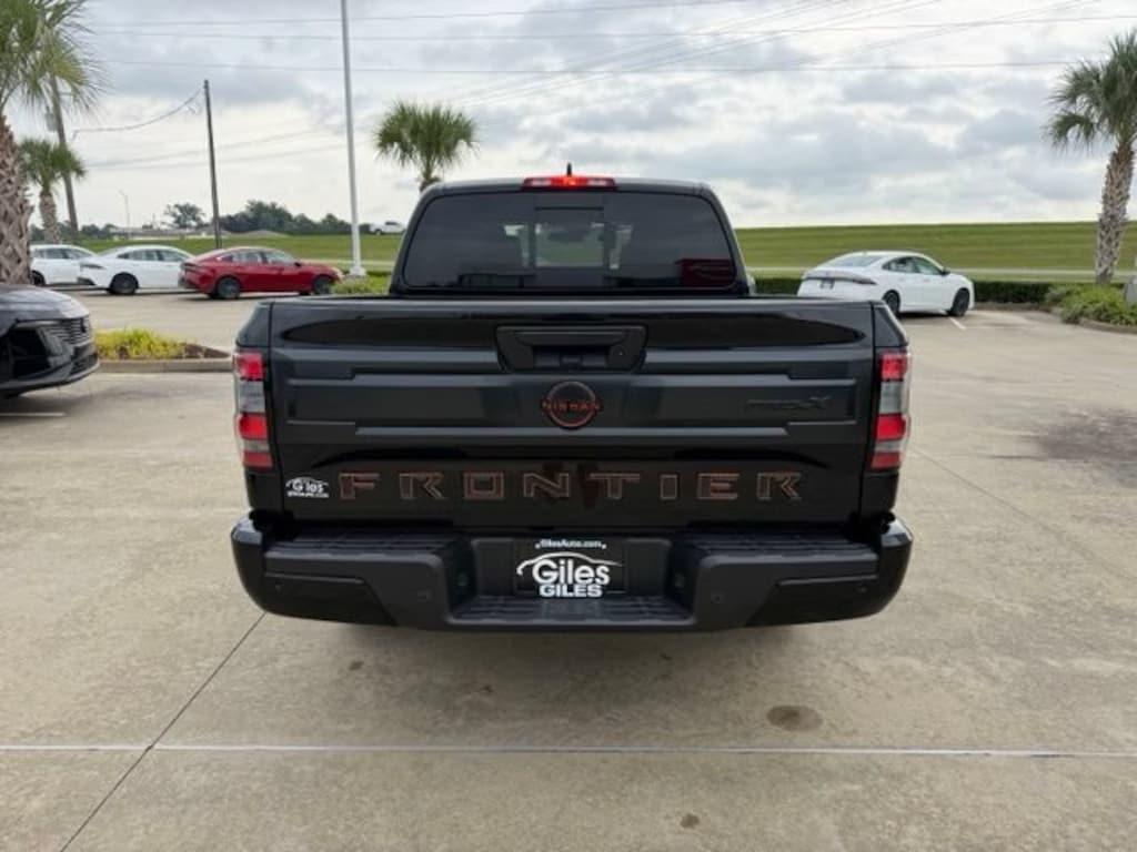 Used 2025 Nissan Frontier PRO-X Truck Crew Cab