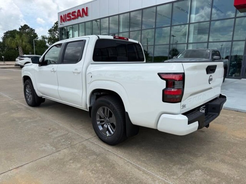New 2026 Nissan Frontier SV Truck Crew Cab