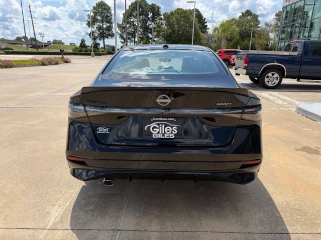New 2027 Nissan Sentra SR Sedan