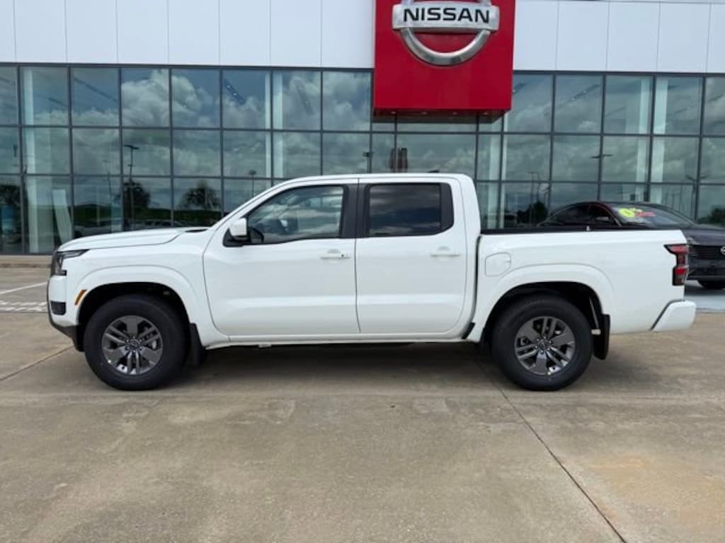New 2026 Nissan Frontier SV Truck Crew Cab