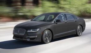 2018 Lincoln MKZ.JPG