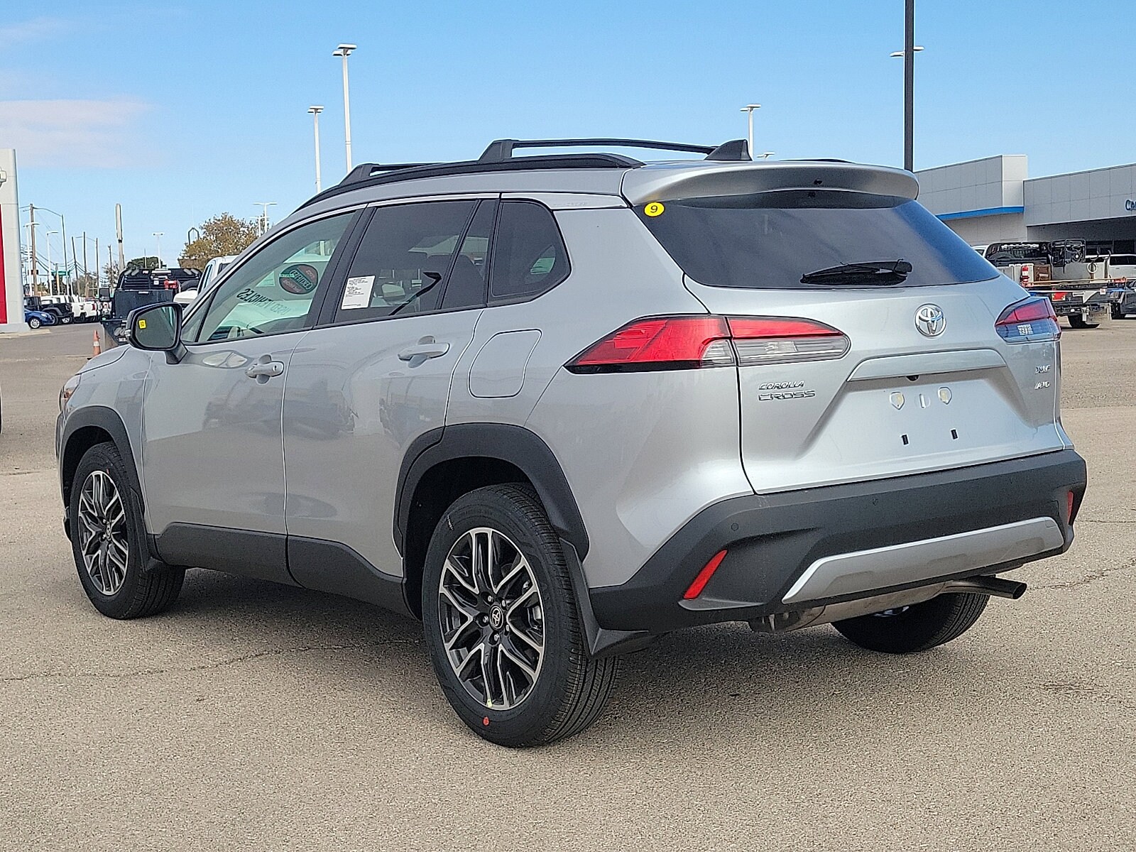 2026 Toyota Corolla Cross XLE photo 3