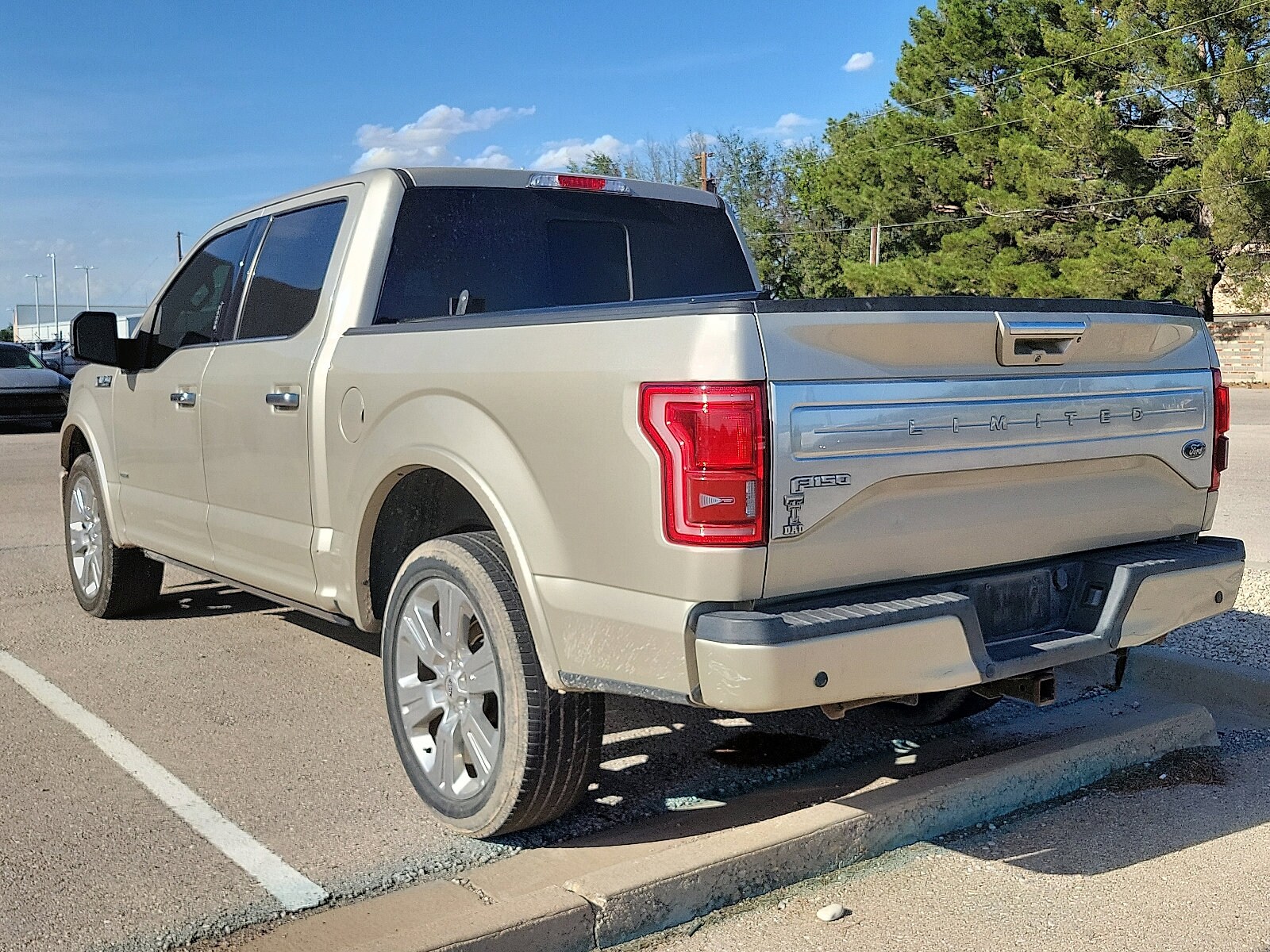 2017 Ford F-150 Limited photo 2