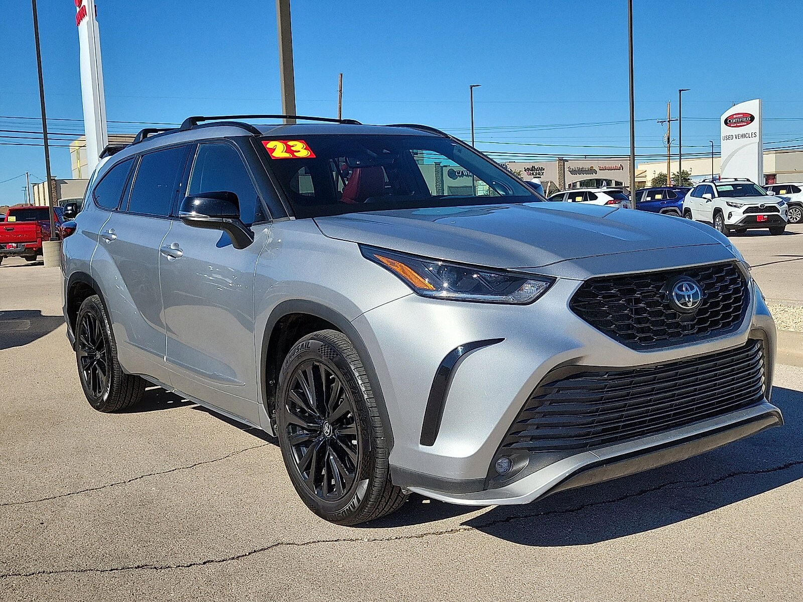 2023 Toyota Highlander XSE photo 4