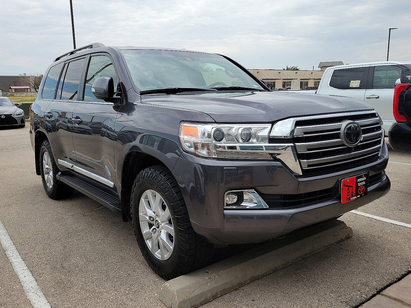2021 Toyota Land Cruiser Base photo 4