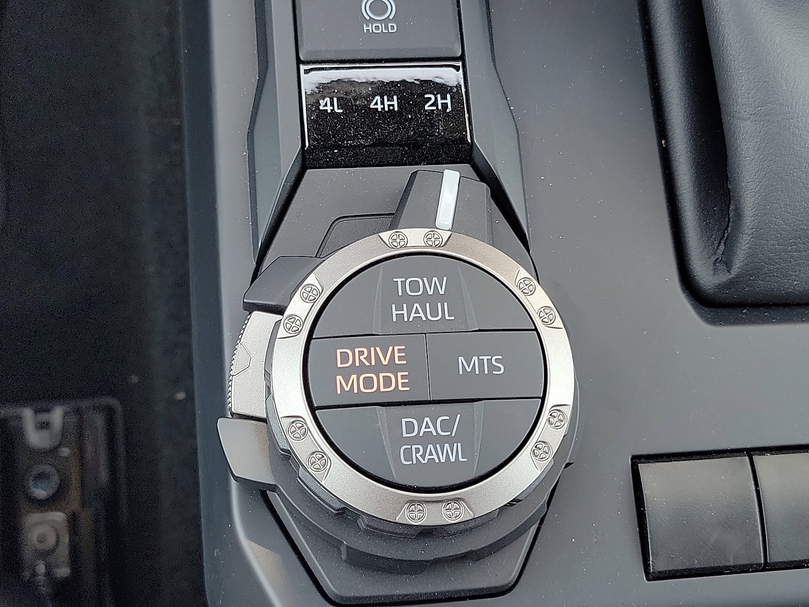 2025 Toyota Tacoma TRD Off Road - Photo 16