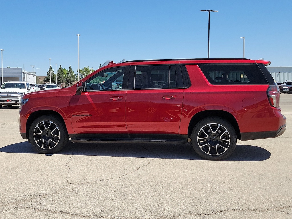 Used 2023 Chevrolet Suburban RST SUV