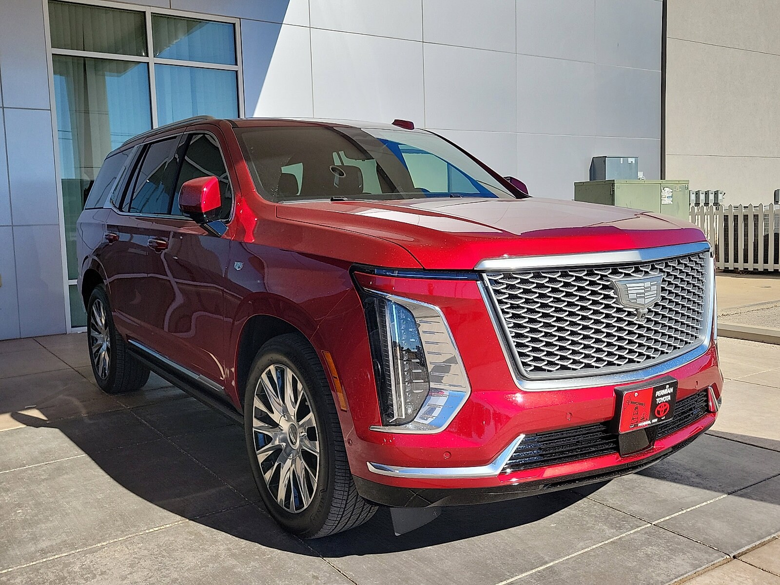 2025 Cadillac Escalade Premium Luxury Platinum photo 4