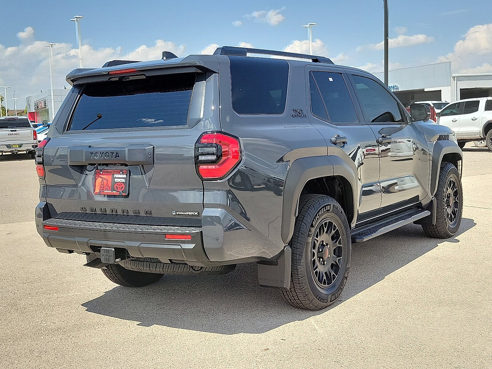 2025 Toyota 4Runner TRD Off-Road Premium photo 4
